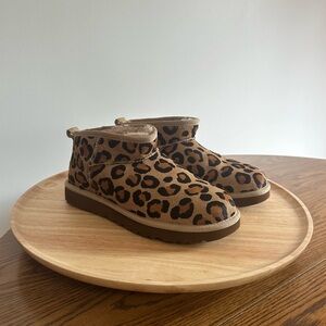 UGG Classic Ultra Mini Spotty Boot